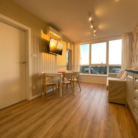 Sloneczny Taras I Morska Bryza Apartment Rowy  Ngoại thất bức ảnh